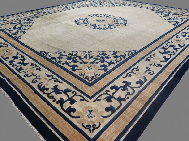 Antique Peking carpet-gallery-yacou-A25425 -8-main-636760812753621956.JPG